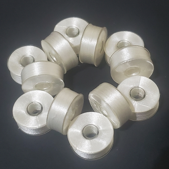 144pc Bobbins Plastic Sided White Thread - Picture 1 of 5